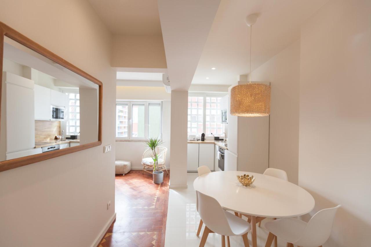 Flh Estefania Charming Flat Lisbon Bagian luar foto